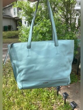 FOSSIL Soft Sage Green Leather Tote with pockets